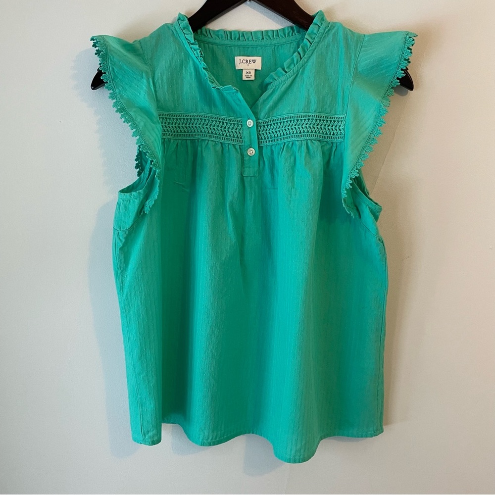 Green Sleeveless Banana Republic Top